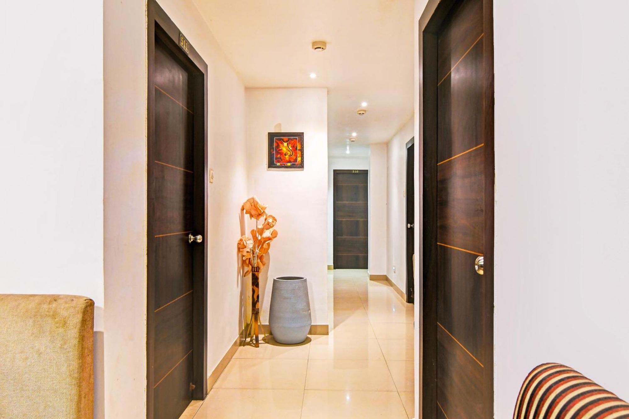 Super Hotel O Baguiati Nager Bazaar Εξωτερικό φωτογραφία