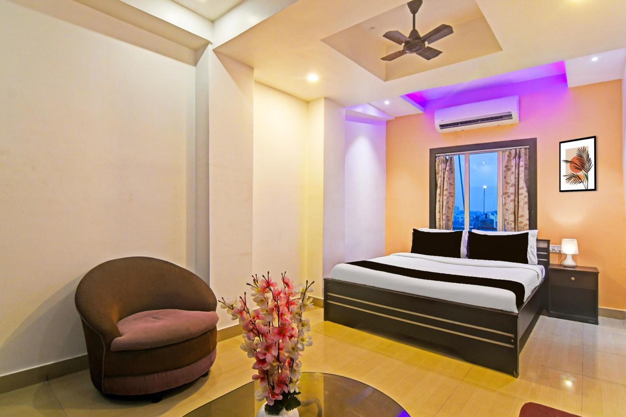 Super Hotel O Baguiati Nager Bazaar Εξωτερικό φωτογραφία