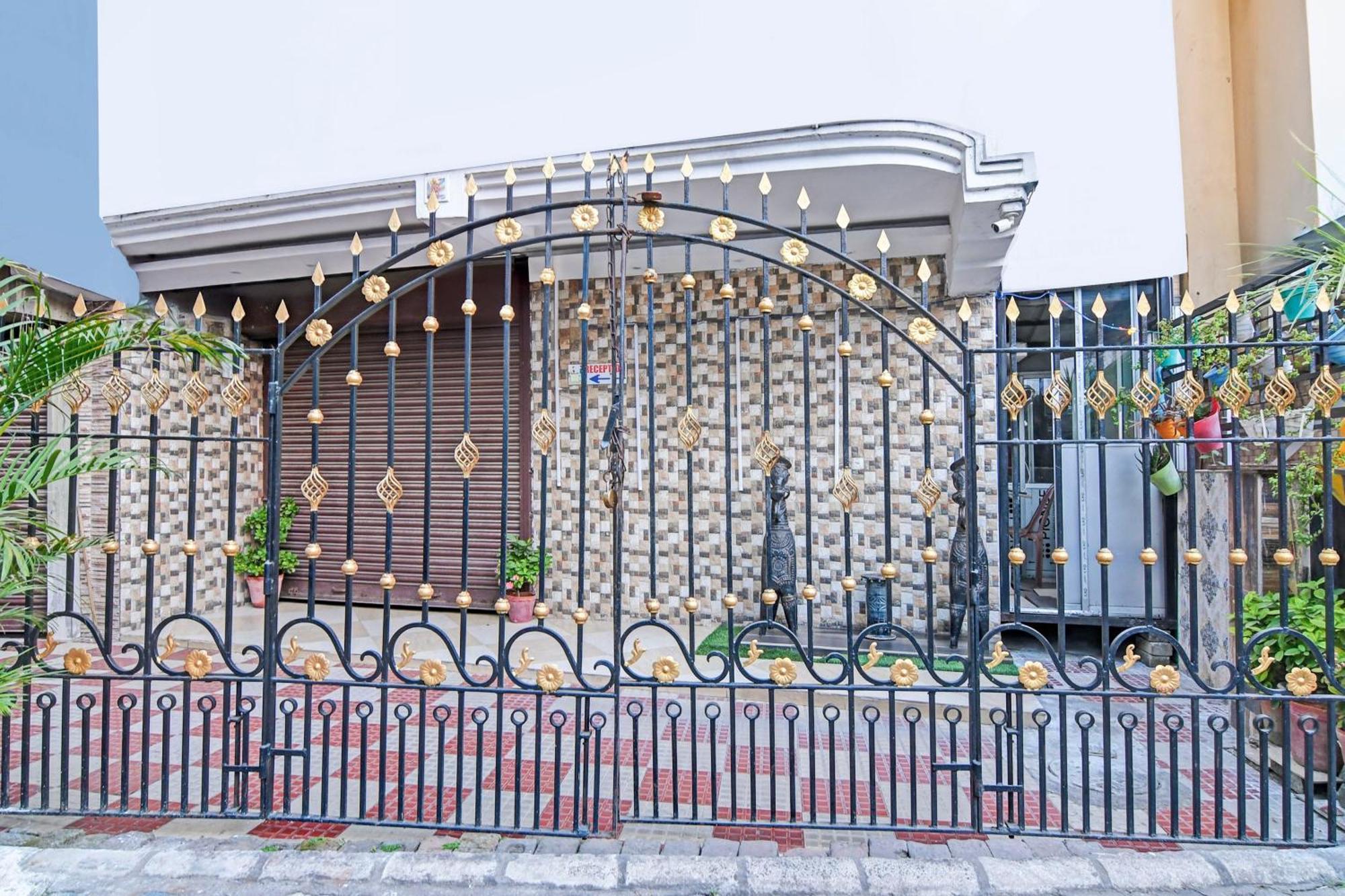 Super Hotel O Baguiati Nager Bazaar Εξωτερικό φωτογραφία